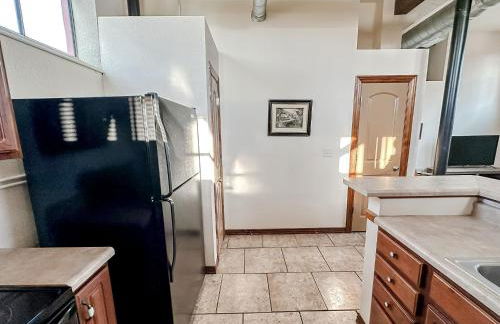 Sleepover 2BD 1BA Condos Downtown Springfield - Foto 49