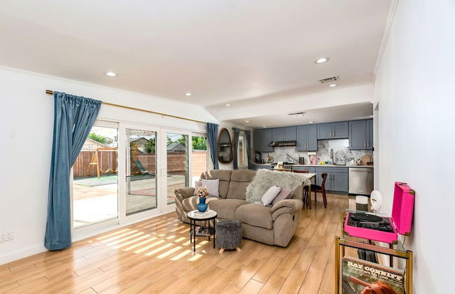 Cozy Family Retreat Game Room Backyard in Hacienda - Foto 7