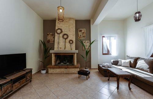 Villa Elodia with Pool & Garden in Heart of Crete - Foto 19