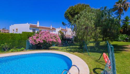 Cubo's Townhouse Sierrezuela - Foto 3