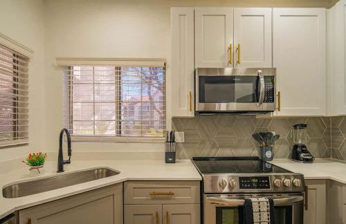 KingBed Golf Pickleball Pool Hot Tub Parking - Foto 28