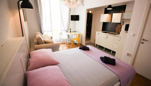 Luxury living Apartments - Photo 2