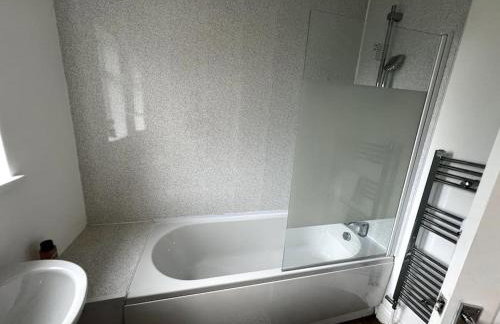 Numero Venti Aparthouse wifi parking Hot Tub Contractor and Group Friendly - Foto 26