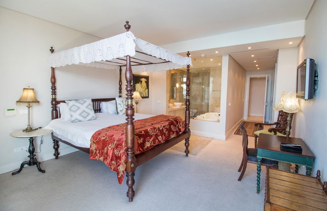 Waterfront Marina 2 Bedroom Yacht View - Foto 9