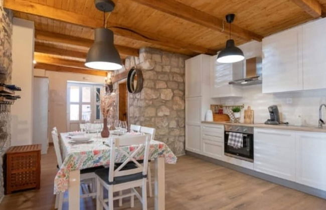 Adorable Holiday Home With Swimming Pool - Foto 5