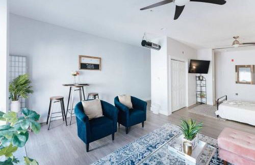 The Sanctuary Company Johnson City - Foto 30