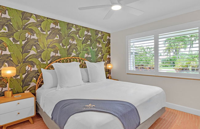 Flirty Flamingo Colorful Waterfront Escape w Pool - Foto 29