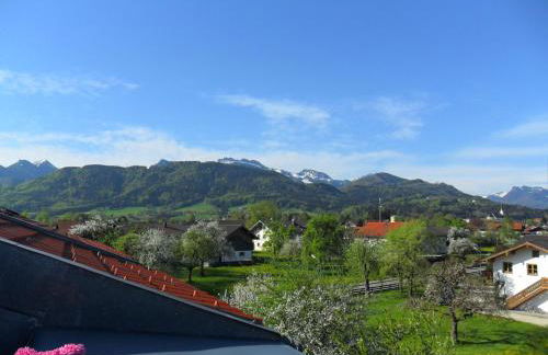 3-Zi Atelierdachwohnung mit Bergblick Seenähe und 2 Loggia - Foto 58