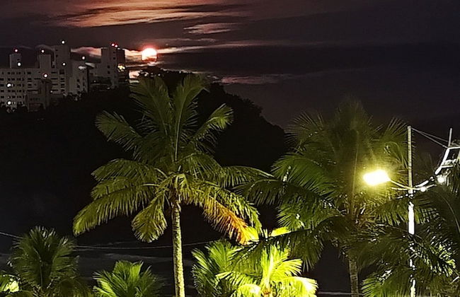 Pé na areia do Guarujá - Praia do Tombo (5-E) - Foto 43