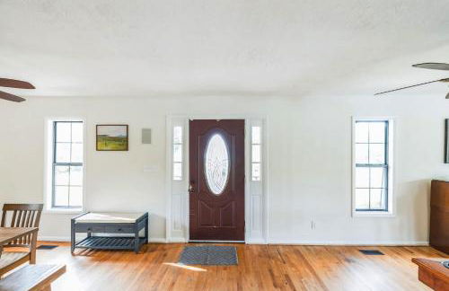 5-Acre Retreat Private Pool Outdoor Bar Fishing Pond & Game Room - Foto 34