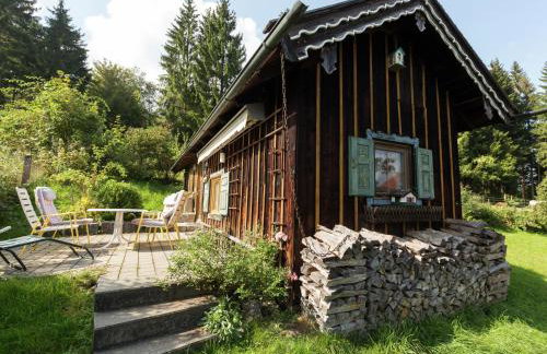 Idyllisches Ferienhaus mit Terrasse - Foto 2
