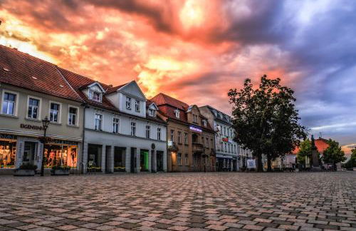 Altstadtidyll Neuruppin stilvolle Ferienwohnung im Herzen der Stadt - Photo 7