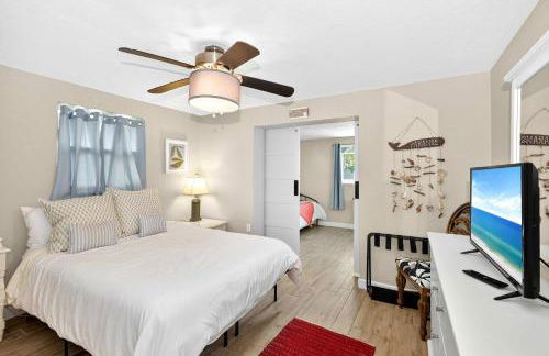 Tranquil Pool Home in Sarasota - Foto 11