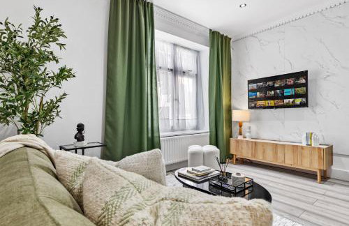 2BR Sleep 6 West London Home Washer Park Wifi Wifi And Parking - Foto 7
