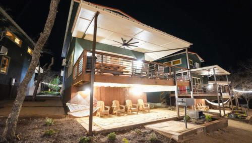 Unique Cabin Sauna Hot Tub FirePit Games - Foto 1