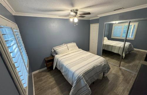 Riverside Views & Pool Retreat - Foto 66