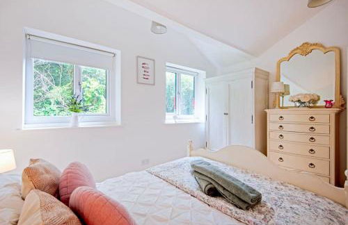 Croft Lodge Country Escape - Photo 15