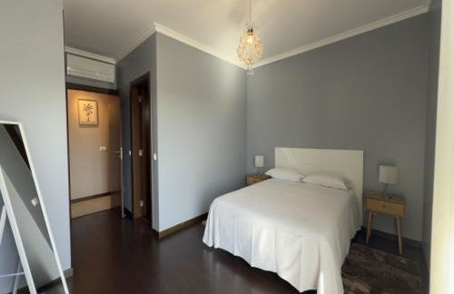 Terracos Da Meia Praia - Foto 16