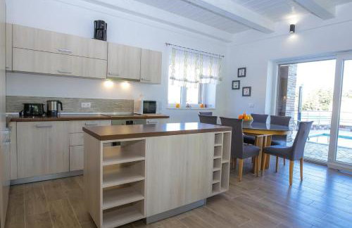 Steinhaus Mediterra mit Pool & Meerblick - Lukoran, Insel Ugljan bei Zadar - Foto 9