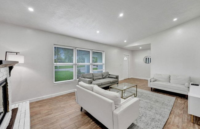 Villa Royale 4 Br Home W/ Pool And Hot Tub 4 Bedroom Villa by RedAwning - Foto 26