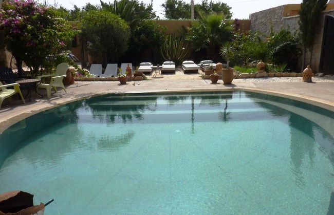 Welcome to Grenadine Double Bedroom and Spacious Garden With Swimming Pool - Foto 10