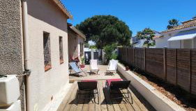 family home between land and sea with pool - Foto 2, sunbed