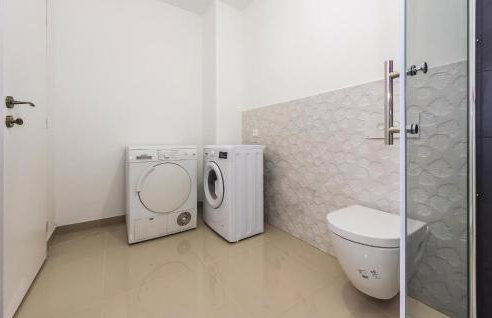 Four-Bedroom Holiday Home In Skradin-Dubavice - Foto 37