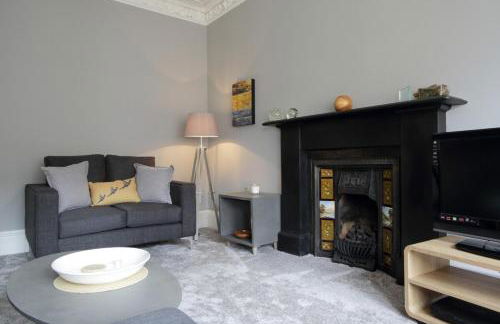 Stylish 2 Bedroom Bruntsfield Apartment in Edinburgh - Foto 10