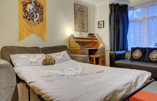 Harry's House (Muggles welcome too!) - Foto 10