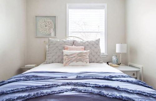 Transit-Friendly Home Old Town Parking - Foto 2