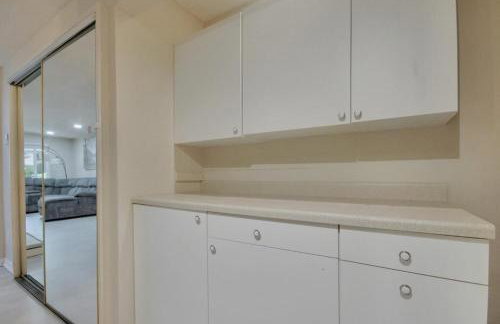 Green & Quiet 3-BR with Basketball Court and Pool - Foto 15