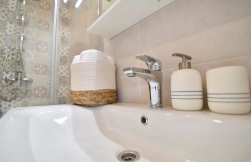 Villa Olivia - Jasenice, with swimming pool and jacuzzi - Foto 38