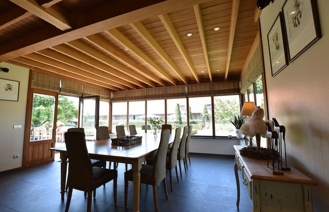 Tasteful Mansion in Lichtervelde with Hot Tub - Photo 45