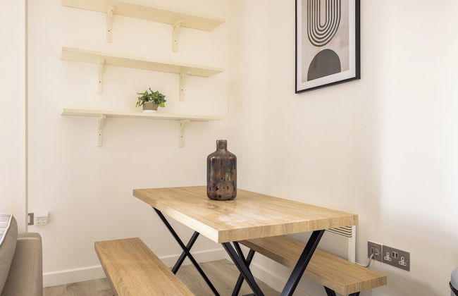 Beautiful Canal-Side Apartment in Islington - Foto 17