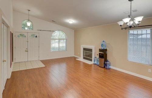 Pet-Friendly California Retreat with Fenced-In Yard! - Photo 4