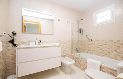 Luxury Penthouse: The Beacon at Punta de la Mona - Photo 40