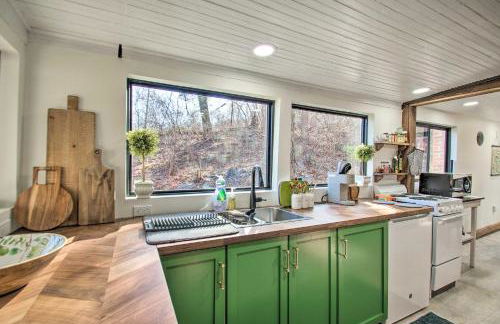 Stoney Creek Cottage Waterfront Hot Tub, Fire Pit - Foto 8