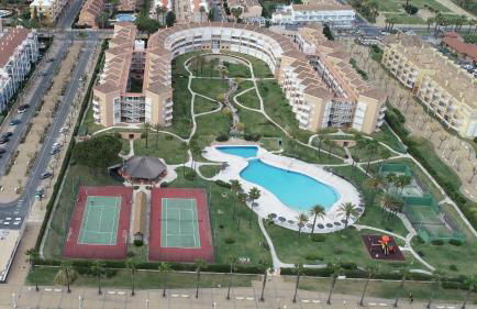 Apartamentos Las Americas - Foto 9