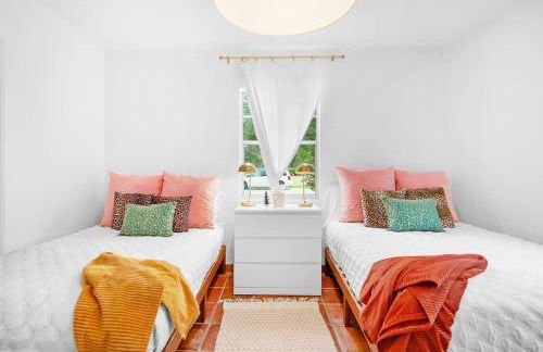 Pink House Prime Location Walk to Downtown Dogs OK - Foto 24