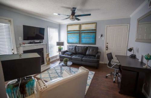 2BD Condo DFW South I14 - Foto 10