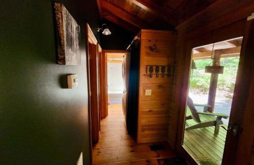 Secluded Getaway with Private Hot Tub - Foto 13