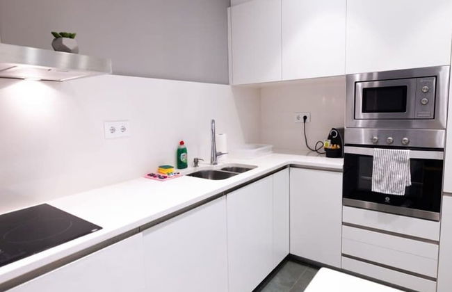 Ampersand - Bright 2-bedroom Apartment - Photo 11