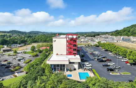 New 2 Bed 2 Bath Condo with Pool at BMS - Foto 34