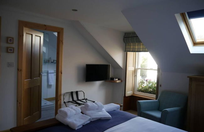 Beautiful 2-bed Apartment in Inverkip Great Garden - Foto 26