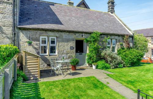 Percy Cottage - Photo 1