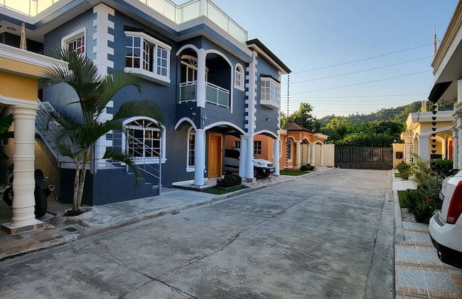 New and Modern 2 Bedroom Apt 5a - Foto 15