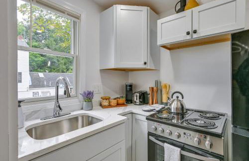 5 Mi to Salem Furnished Patio at Danvers Studio! - Foto 9