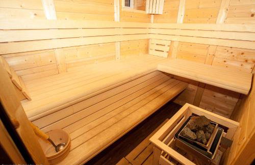 Traumferienhaus Bergblick Mittelndorf, bis zu 8 Personen, Sauna, Grill - Photo 14