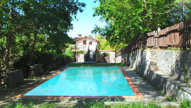 Holiday Home in Migliorini with Pool & Nature - Foto 2, Imagen principal