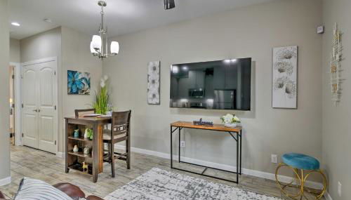 3 Mi to Downtown Relaxing Stay in Edinburg Apt! - Foto 5